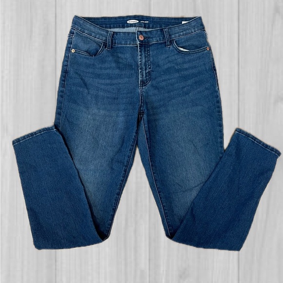 Old Navy Super Skinny jeans - Picture 1 of 5
